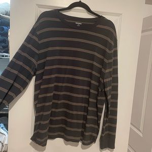 Old Navy long sleeve shirt